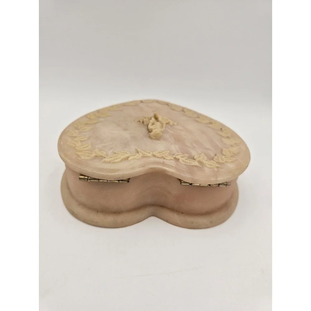 Vintage Avondale Trinket Jewelry Box Heart shape Pink Hinged